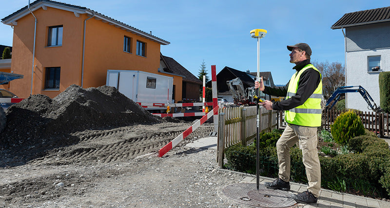 GEOMAX Zenith16 GNSS Empfänger mit UHF